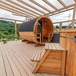 Tatil Evi In With &