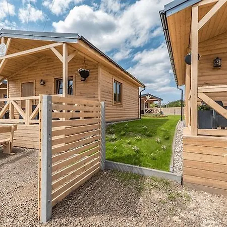 בית נופש In With & דוז'ניקי ז'דרוז'