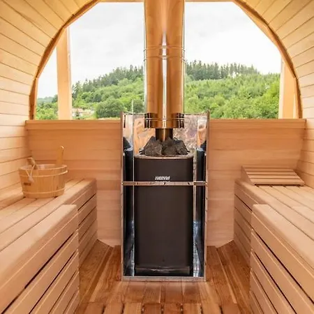 In With & בית נופש