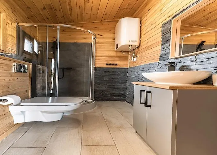 בית נופש In With & *