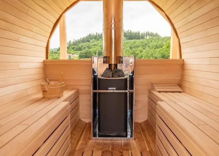 In With & בית נופש