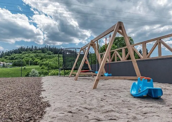 In With & בית נופש *